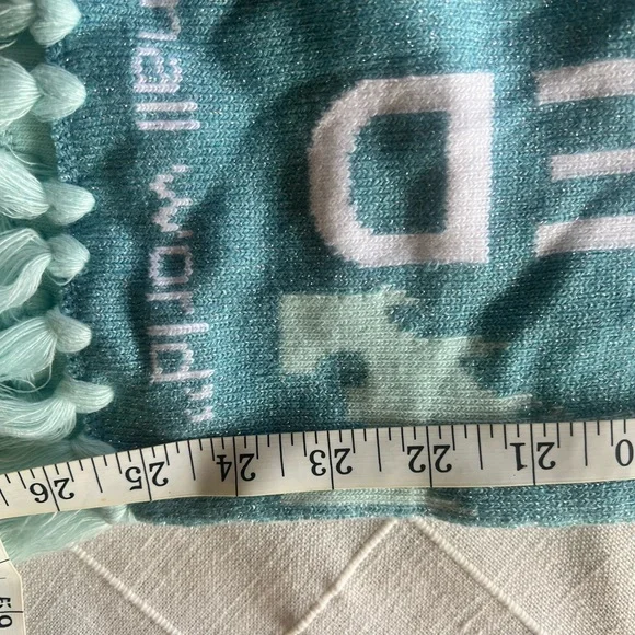 Disney Parks Scarf & Hat Set NWT - Picture 7 of 7